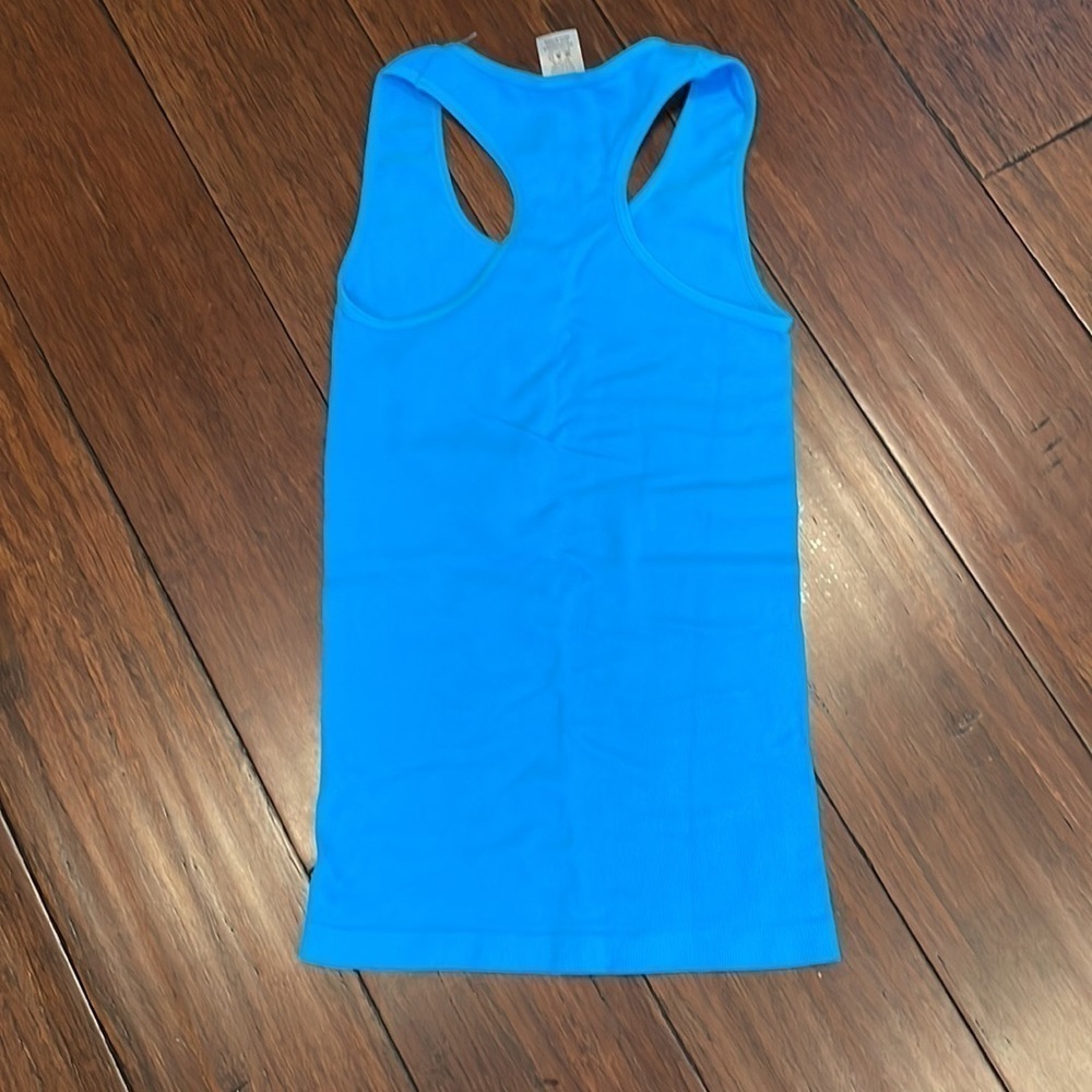 M&B Blue Ribbed Sleeveless Racerback Tank Top One Size - Picture 3 of 4